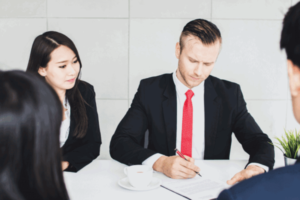 Cơ hội việc làm/cải thiện tiếng Anh